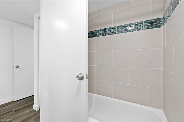 1724 Park Meadows DR # 1, Fort Myers, FL 33907