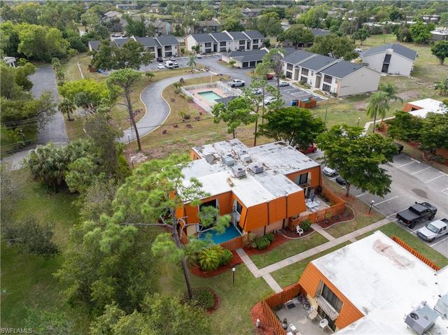 1724 Park Meadows DR # 1, Fort Myers, FL 33907