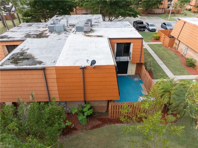 1724 Park Meadows DR # 1, Fort Myers, FL 33907