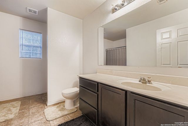 9202 Brown WL, San Antonio, TX 78254