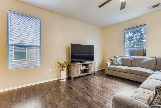 9202 Brown WL, San Antonio, TX 78254