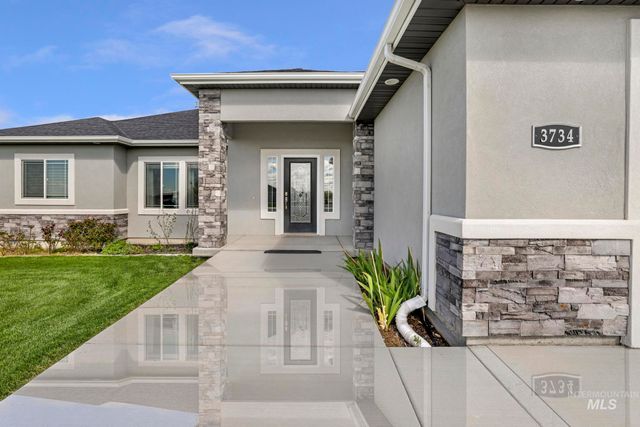 3734 N 2469 E, Twin Falls, ID 83301