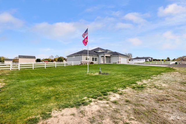 3734 N 2469 E, Twin Falls, ID 83301