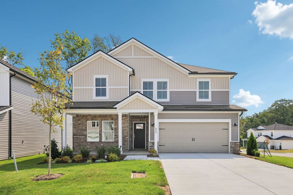 900 Calvin Ct, Antioch, TN 37013