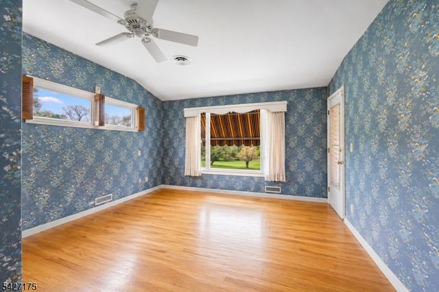 17 Reese Ave, Hackettstown Town, NJ 07840