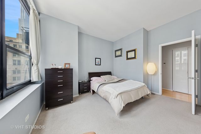 130 S CANAL Street 701, Chicago, IL 60606