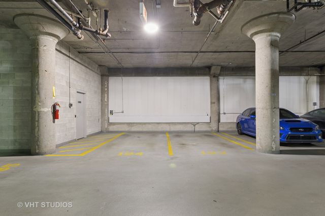130 S CANAL Street 701, Chicago, IL 60606