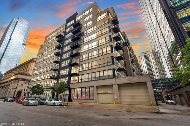 130 S CANAL Street 701, Chicago, IL 60606