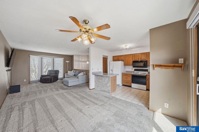 2540 NW 55th Street, Lincoln, NE 68524