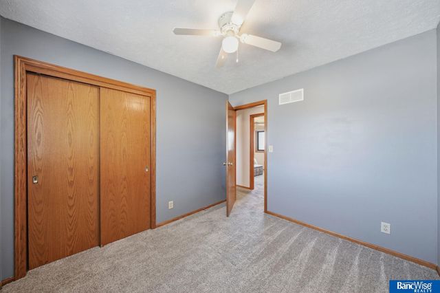 2540 NW 55th Street, Lincoln, NE 68524