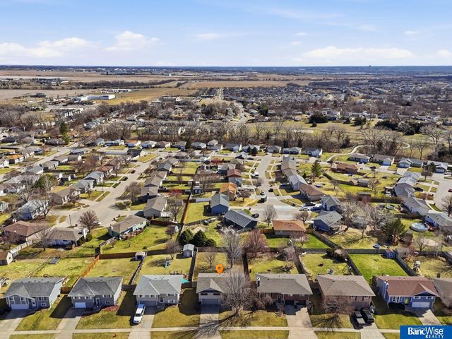 2540 NW 55th Street, Lincoln, NE 68524