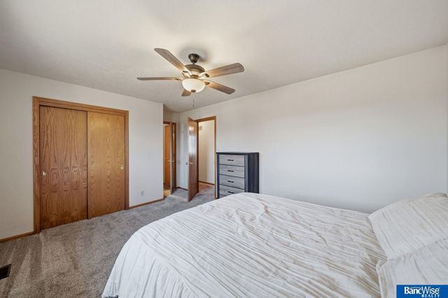 2540 NW 55th Street, Lincoln, NE 68524