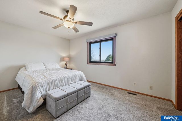 2540 NW 55th Street, Lincoln, NE 68524