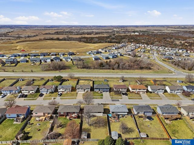 2540 NW 55th Street, Lincoln, NE 68524