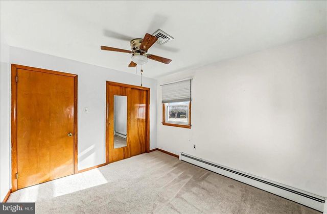 172 HILLTOP DR, Cochranville, PA 19330