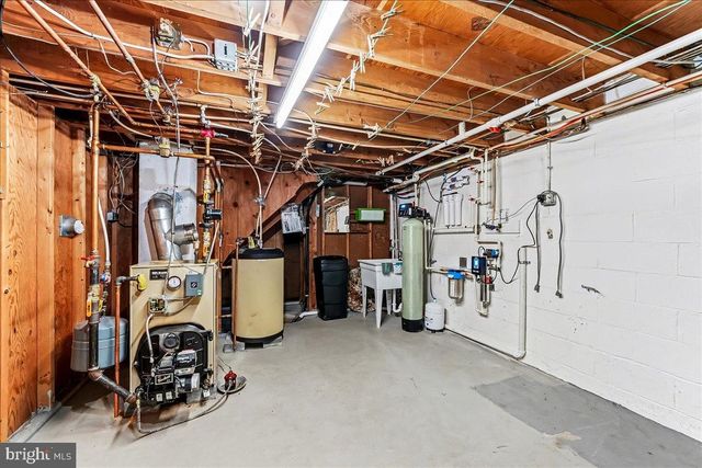 172 HILLTOP DR, Cochranville, PA 19330