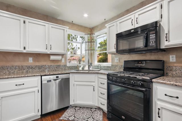 4830 Rayneal Way, Antelope, CA 95843
