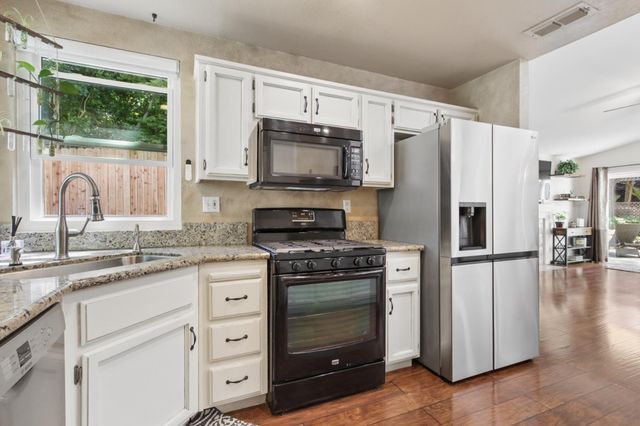 4830 Rayneal Way, Antelope, CA 95843