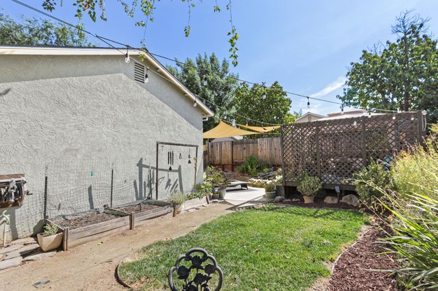 4830 Rayneal Way, Antelope, CA 95843