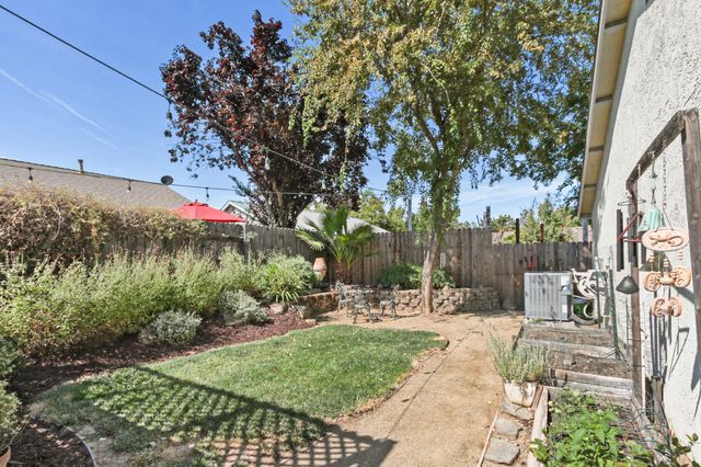 4830 Rayneal Way, Antelope, CA 95843