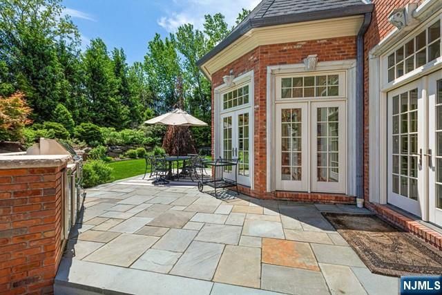 116 Truman Drive, Cresskill, NJ 07626