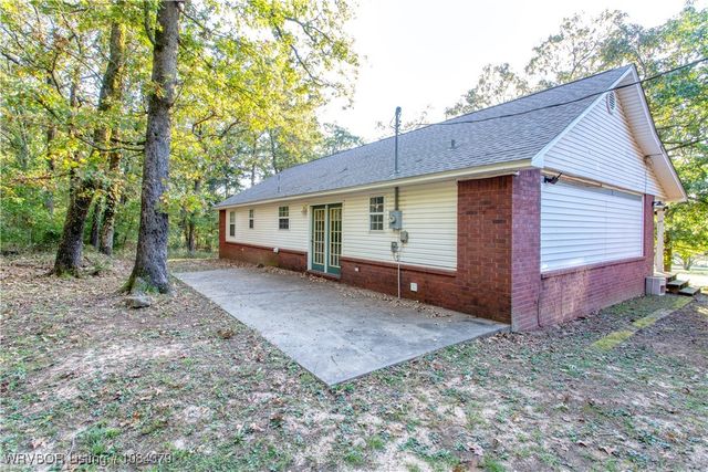 2011 Charmont Drive, Charleston, AR 72933