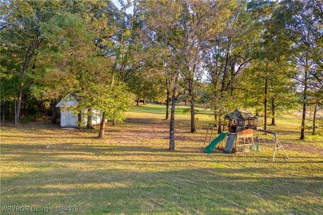 2011 Charmont Drive, Charleston, AR 72933