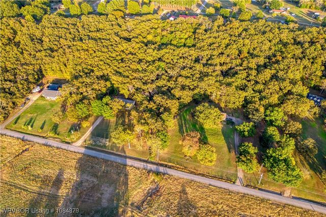 2011 Charmont Drive, Charleston, AR 72933