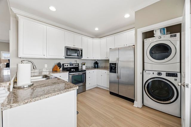 213 33rd Ave. N, North Myrtle Beach, SC 29582