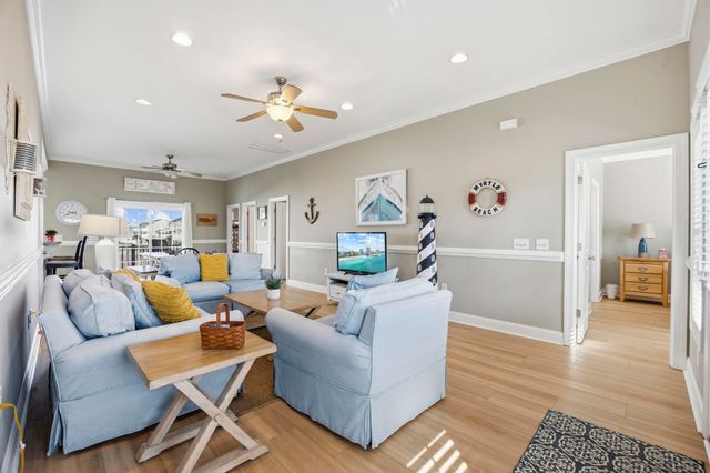 213 33rd Ave. N, North Myrtle Beach, SC 29582