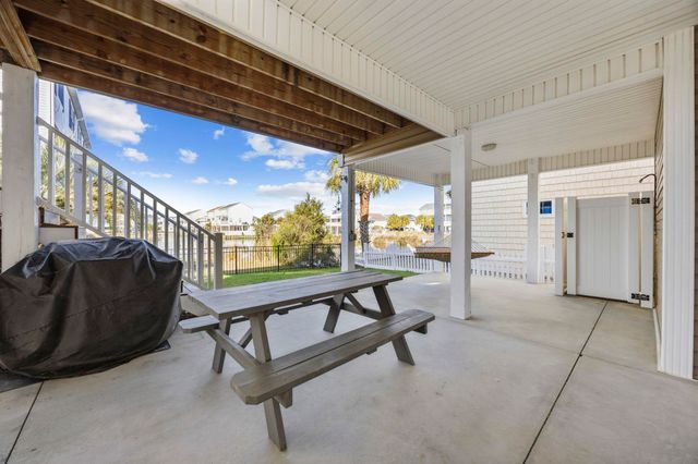 213 33rd Ave. N, North Myrtle Beach, SC 29582