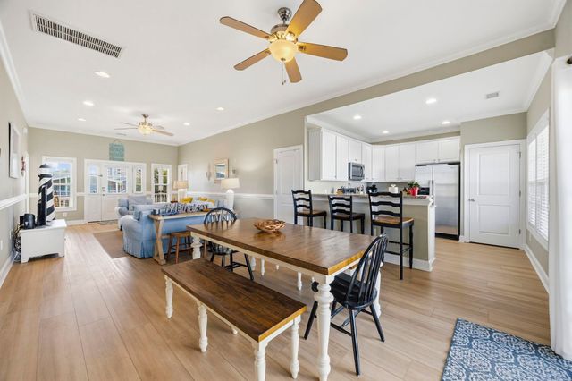 213 33rd Ave. N, North Myrtle Beach, SC 29582