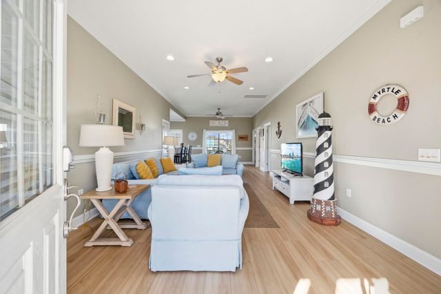 213 33rd Ave. N, North Myrtle Beach, SC 29582