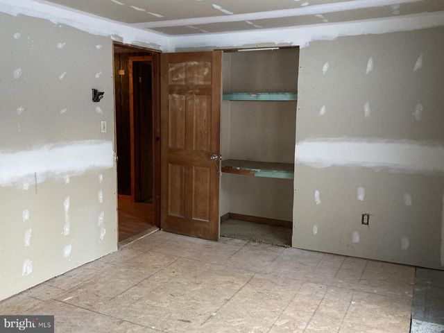 550 GREENHOUSE RD, Middleburg, PA 17842