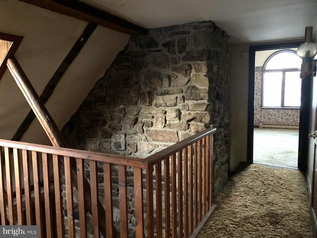 550 GREENHOUSE RD, Middleburg, PA 17842