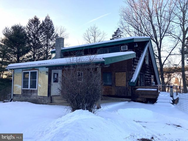 550 GREENHOUSE RD, Middleburg, PA 17842