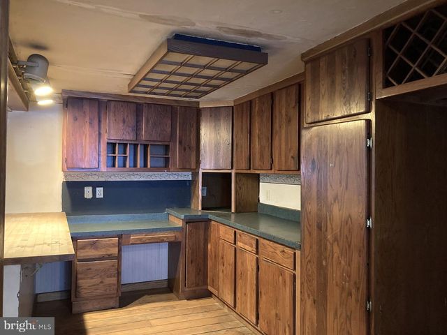 550 GREENHOUSE RD, Middleburg, PA 17842