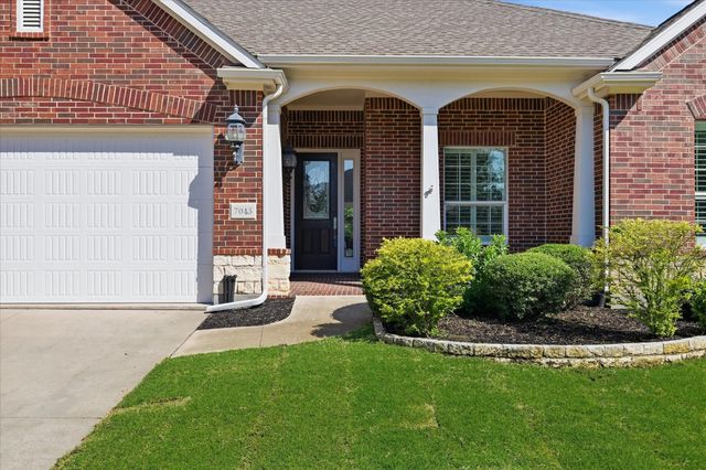 7045 Lake Mead Court, Frisco, TX 75036