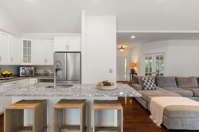 67 Bayberry Hill Road, Attleboro, MA 02703
