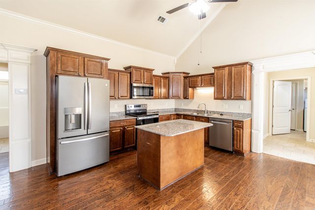 601 Adams Vineyard Drive, Benton, AR 72015