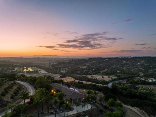 30330 Via Maria Elena, Bonsall, CA 92003