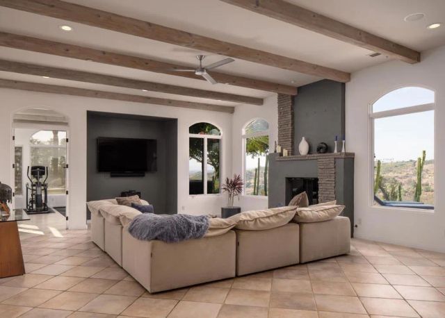 30330 Via Maria Elena, Bonsall, CA 92003