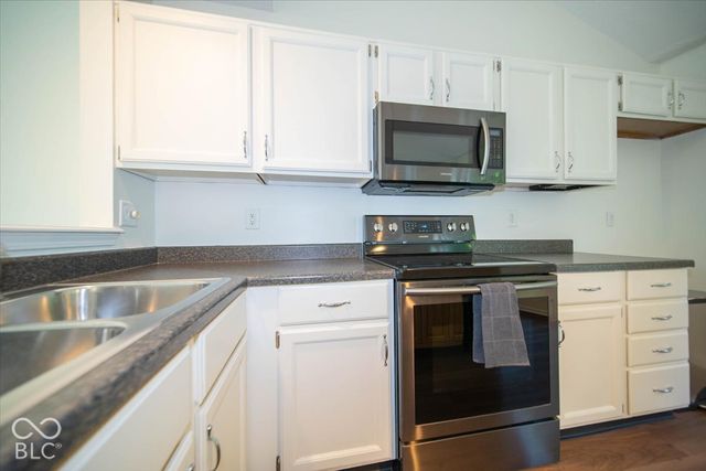9119 Hardwood Court, Indianapolis, IN 46250