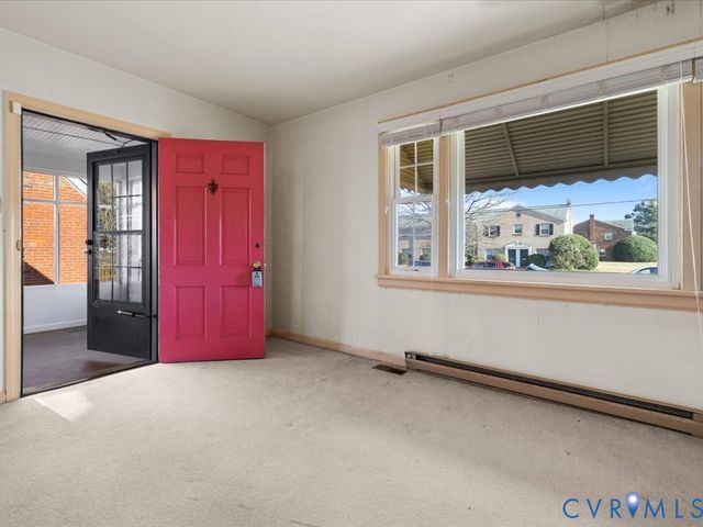 6802 Cottage St, Henrico, VA 23228