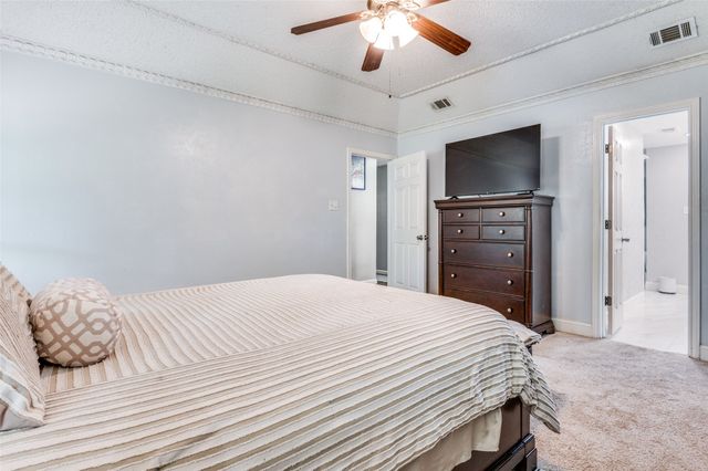 722 Corinthian Place, Duncanville, TX 75137