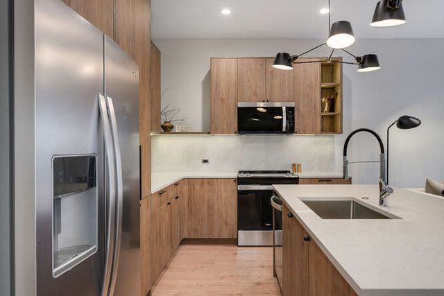 1257 N ASHLAND Avenue 502, Chicago, IL 60622