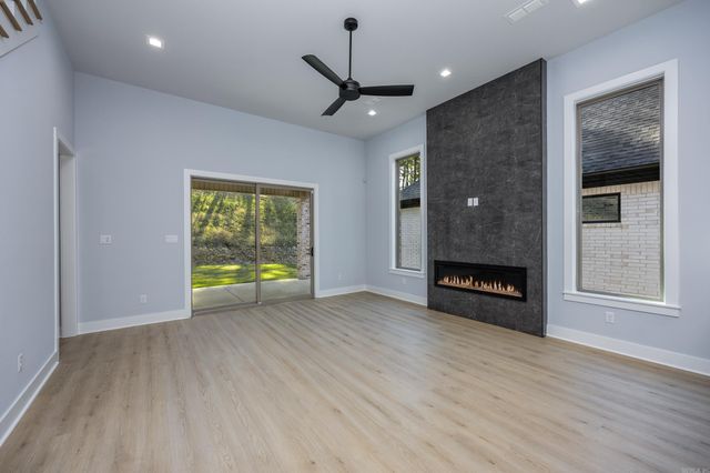 117 Kinley Loop, Little Rock, AR 72223