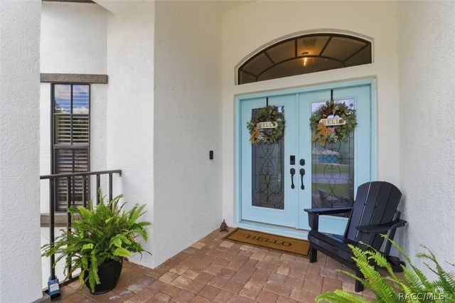 11870 W Waterway Drive, Homosassa, FL 34448