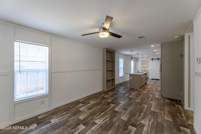 8534 OSTEEN Street, Jacksonville, FL 32210