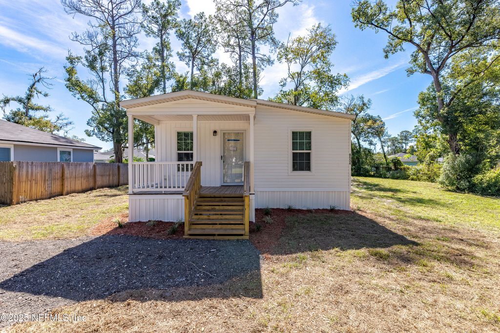 8534 OSTEEN Street, Jacksonville, FL 32210